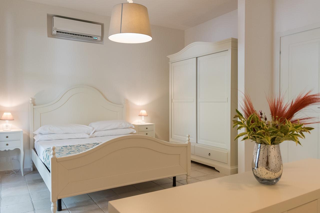 Baia Dei Mergoli Hotel Маттіната Екстер'єр фото